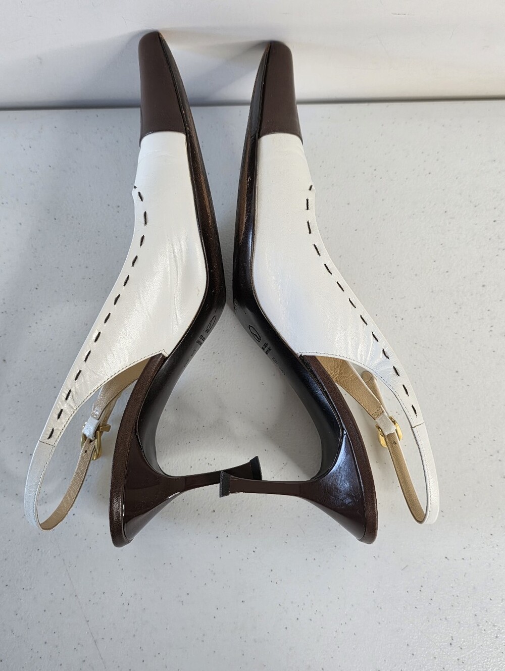 St. John Two-Tone High Heel Pumps Size 10 Vintage Slingbacks Made in Italy Rare - Picture 4 of 14